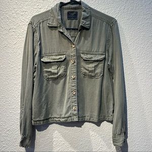 Abercrombie & Fitch Short Button Down Shirt